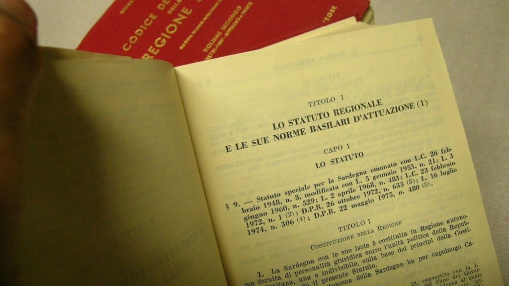 Questa immagine ha l'attributo alt vuoto; il nome del file è statuto-1024x575.jpg